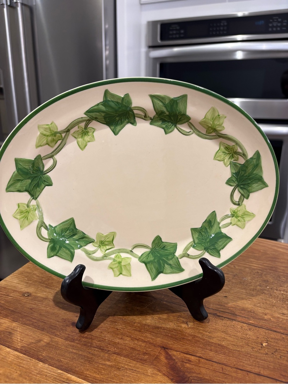 Ivy by Franciscan American Oval
 Serving Platter - 13” Ceramic